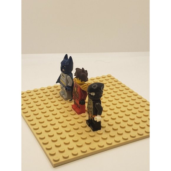 LEGO Minifigure Mixed Lot of 3 Batman  Head Gear C0497 - Picture 3 of 10